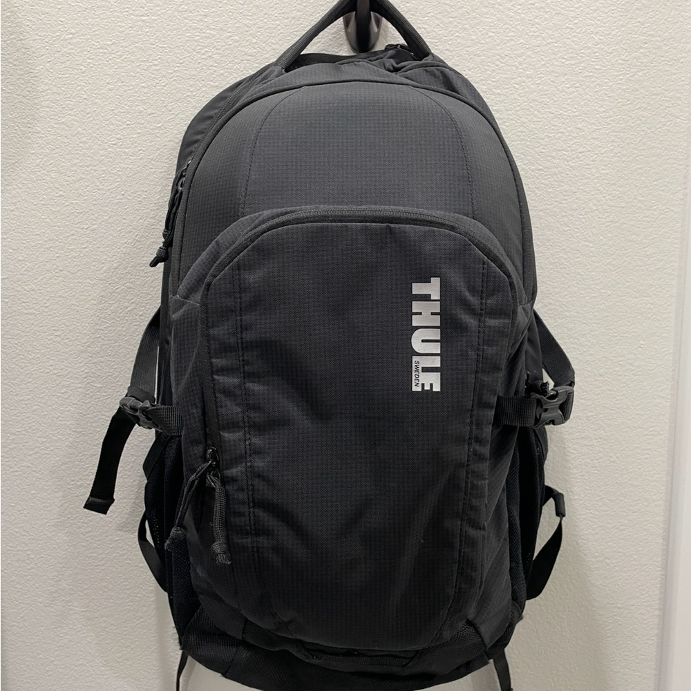 Thule Chronical school/work laptop backpack 24L black